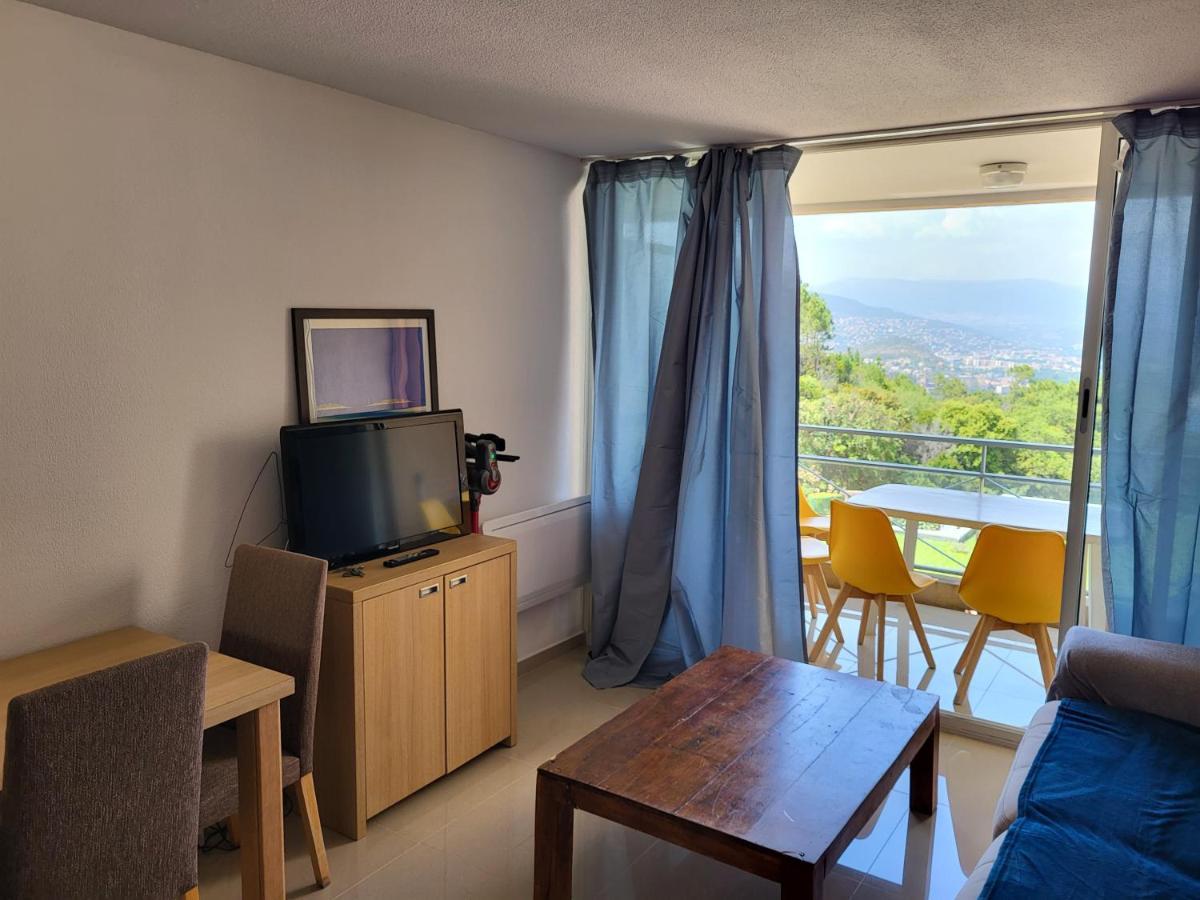 Vue Mer Et Esterel Sur La Baie De Cannes Theoule-sur-Mer Bagian luar foto