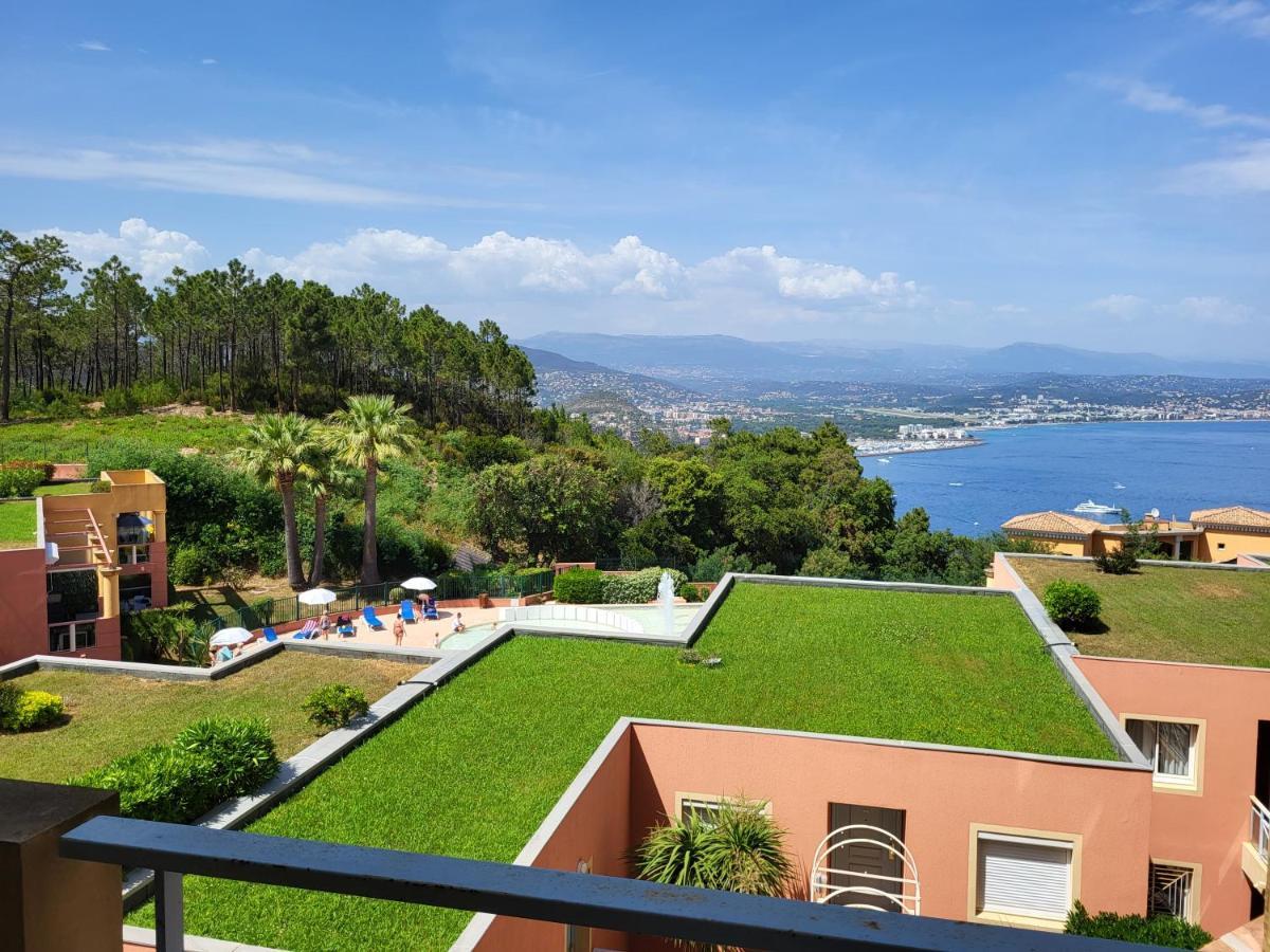 Vue Mer Et Esterel Sur La Baie De Cannes Apartment Theoule-sur-Mer Bagian luar foto